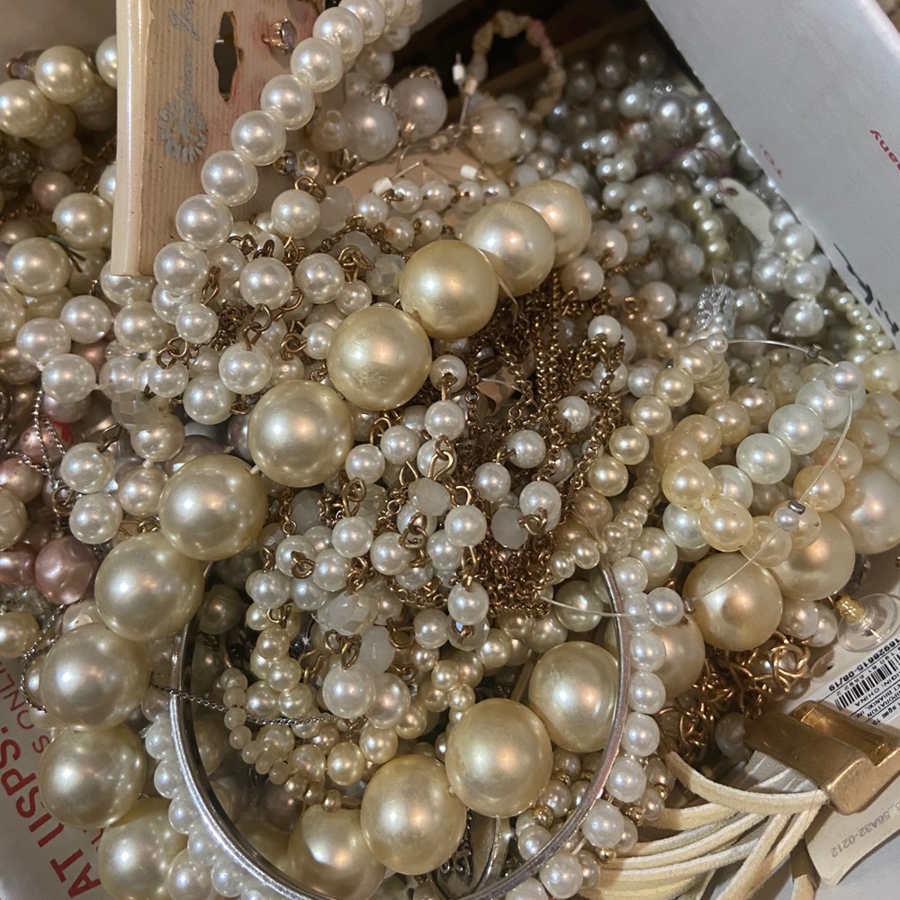 4+lbs Faux Pearl Jewelry Harvest, Craft, Repurpose